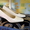 Продам туфли женские белого цвета,  размер 38, 39 (2 пары), б/у. #239747